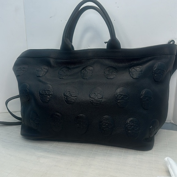 IO PELLE Italian Black Leather Embossed Skull Tote in black - Picture 5 of 15